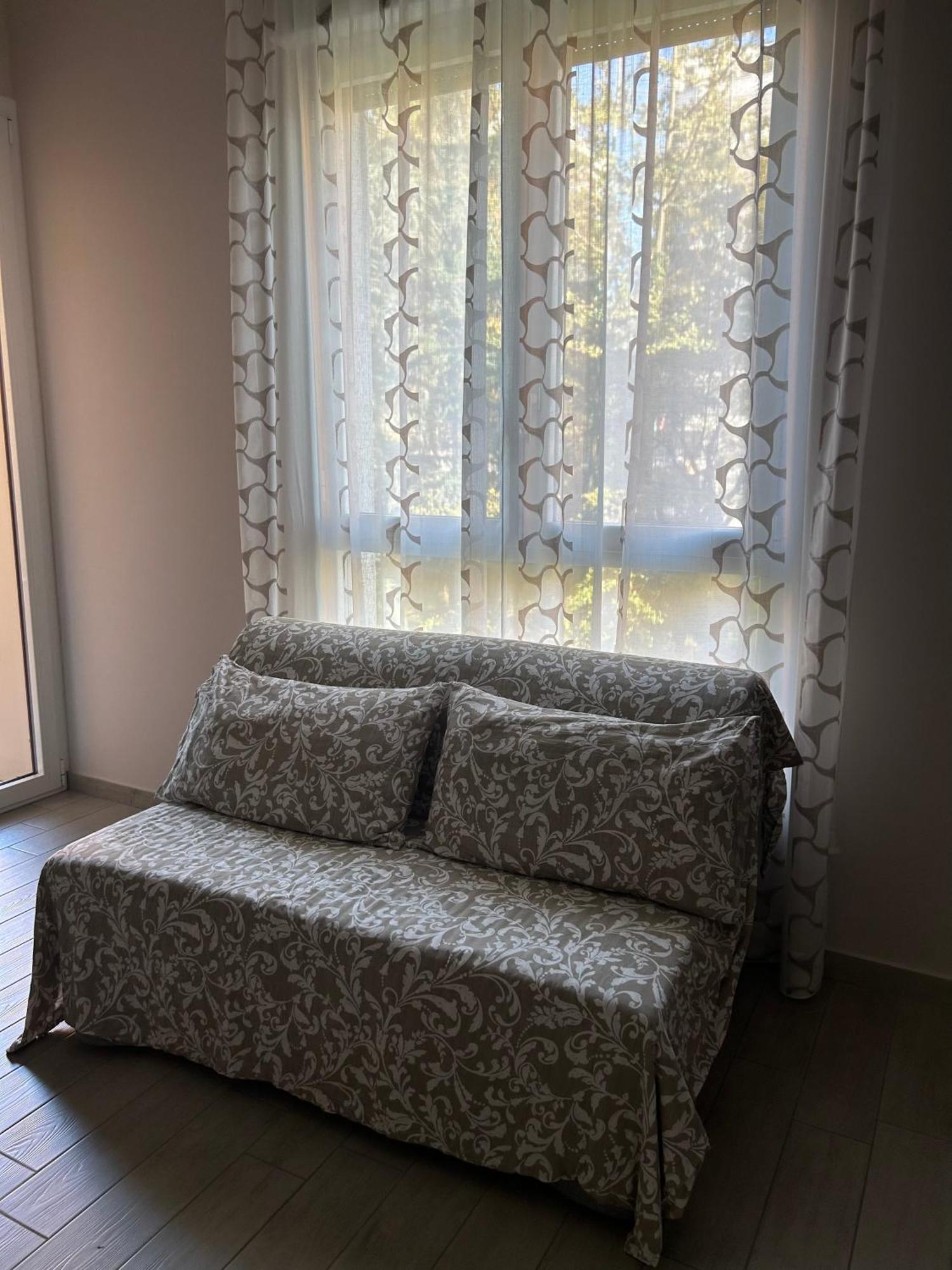 Appartamento Veronica, Per Lavoro E Relax Corsico Zewnętrze zdjęcie