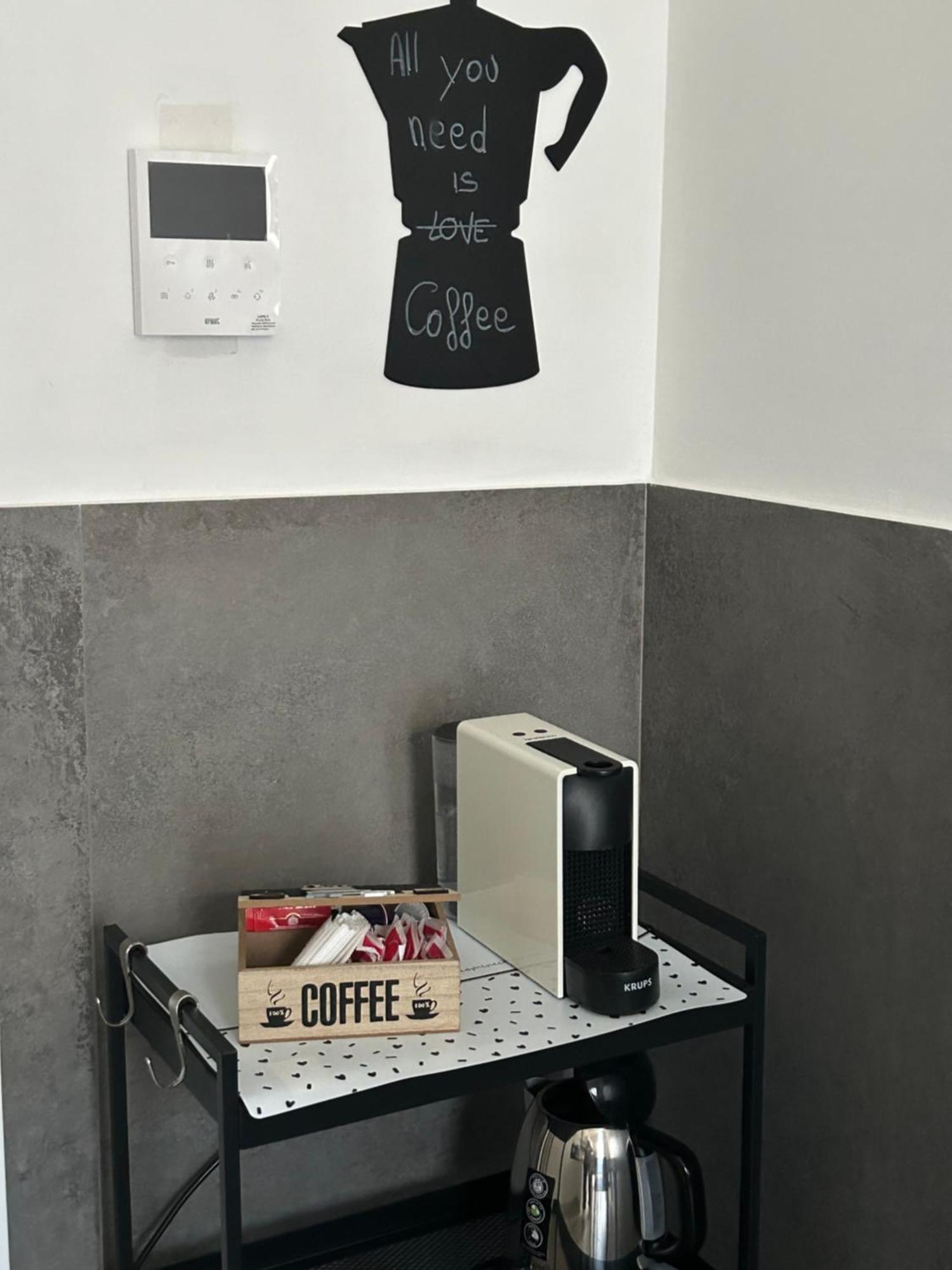 Appartamento Veronica, Per Lavoro E Relax Corsico Zewnętrze zdjęcie